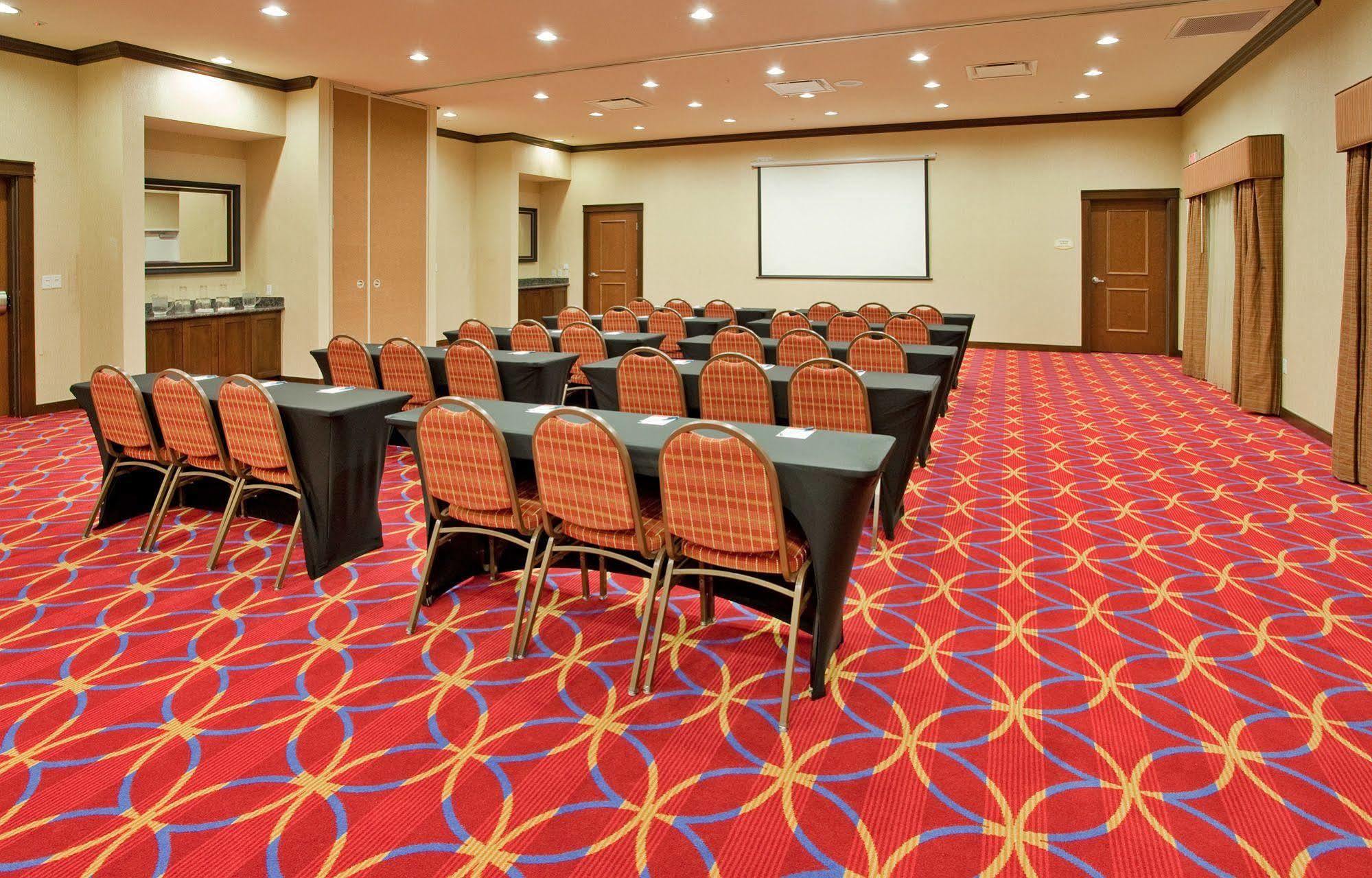 Towneplace Suites By Marriott Мидланд Бизнес снимка